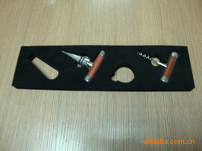 【【專業(yè)品質(zhì)】供應(yīng)各種EVA內(nèi)襯植絨加工 表面植絨加工】價格,廠家,圖片,包裝產(chǎn)品加工,東莞市虎門源豐順工藝品廠-